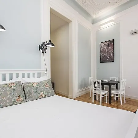 Studio Calvario - Apartment Lissabon